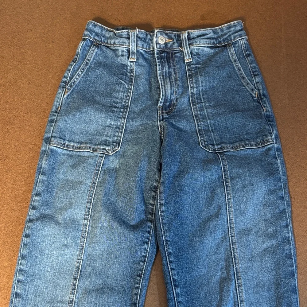 Old Navy Women's SZ 4 OG Loose High Rise Boyfriend Jeans Front Patch Pockets